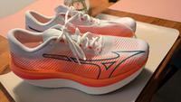 Mizuno wave Rebellion pro München - Schwabing-Freimann Vorschau