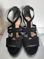Gabor Sandalen, Sandaletten, Pumps  Gr.38 schwarz , wie neu! Nordrhein-Westfalen - Bocholt Vorschau