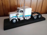 MODELLAUTO PETERBILT 359 1:18 Nordrhein-Westfalen - Oberhausen Vorschau