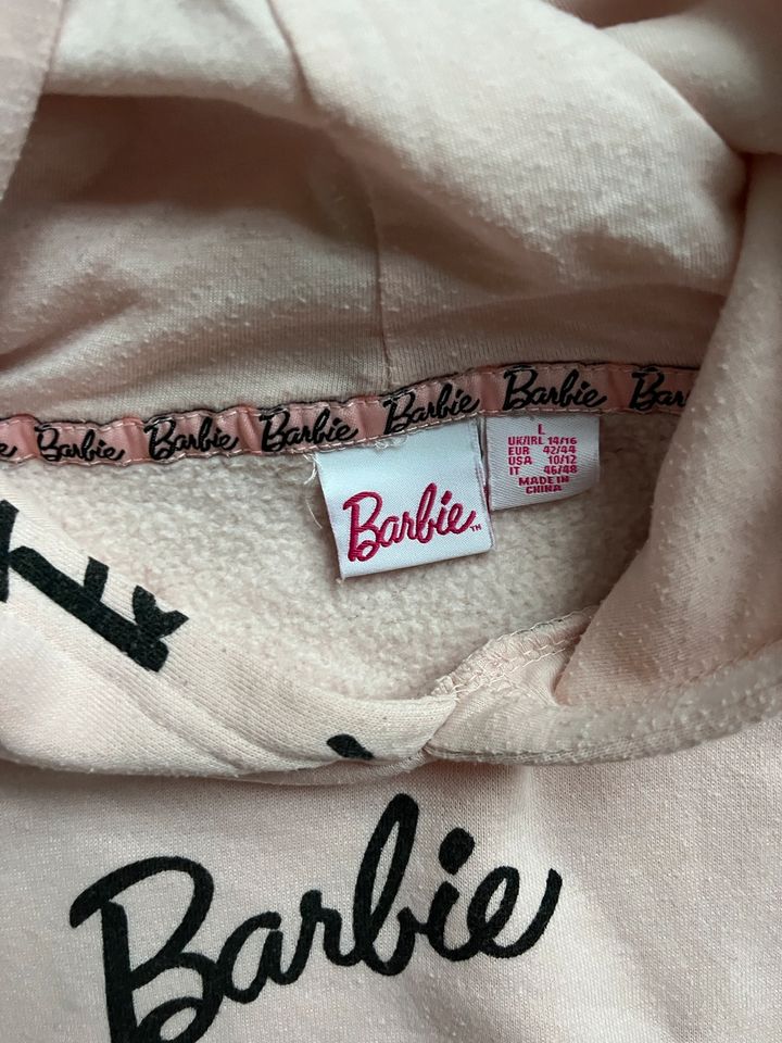 Barbie Zara Primark L pink rosa Shirt Hose Jogger Sweat in Düsseldorf