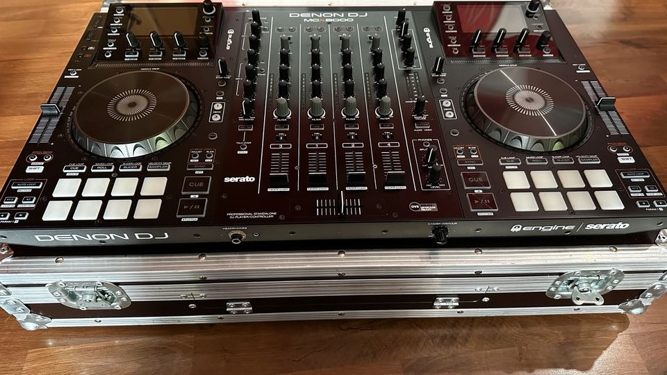 DJ  Controller Denon MCX8000 in Kesselsdorf