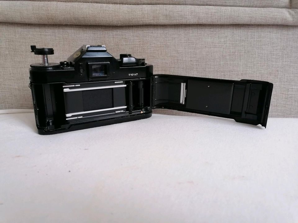 Canon A-1 35mm Film SLR Neu Fd 28mm f2.8 Mf Objektiv Aus Japan in Frankfurt am Main