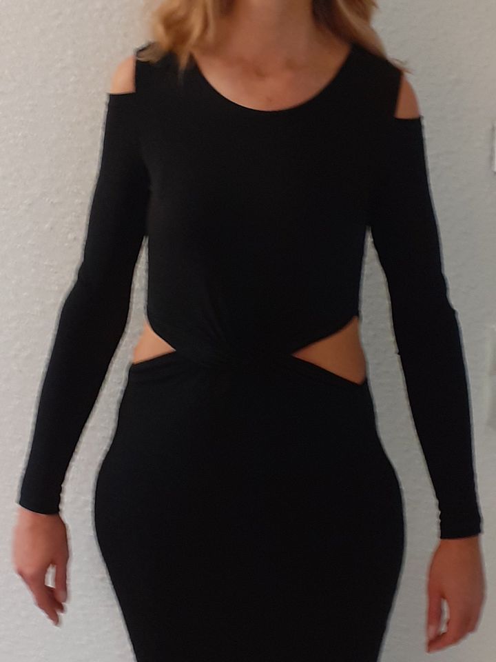 Abendkleid Stretch Kleid schwarz schulterfrei Größe 40 M L Cutout in Kiel