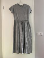 Zara Kids Mädchen Overall Einteiler Jumpsuit Plissee Gr.164 grau Nordrhein-Westfalen - Gummersbach Vorschau