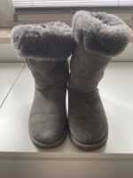 Ugg Boots grau Nordrhein-Westfalen - Krefeld Vorschau