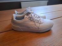 Puma Sneakers in Größe 36 Bayern - Haßfurt Vorschau