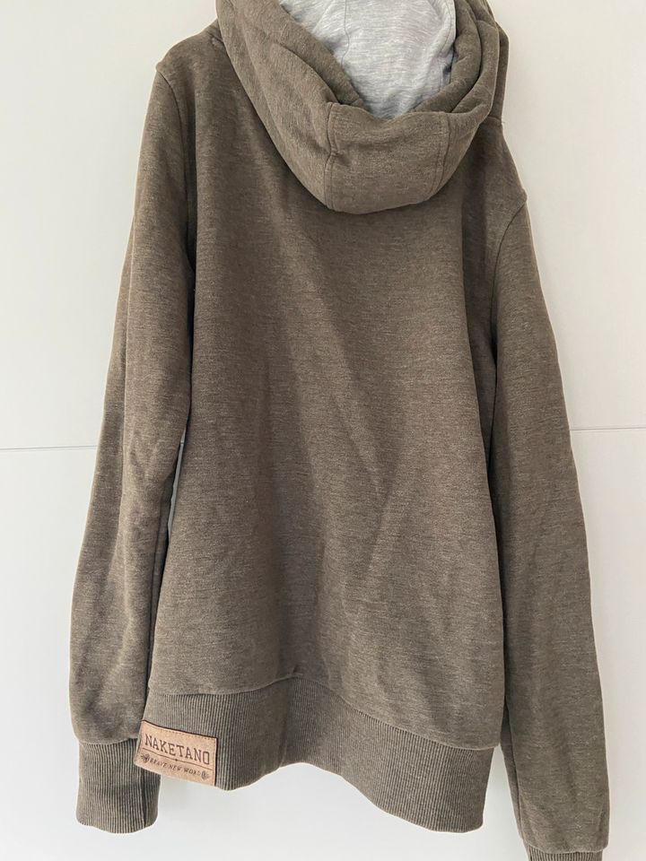 Naketano Hoodie M in Lüneburg