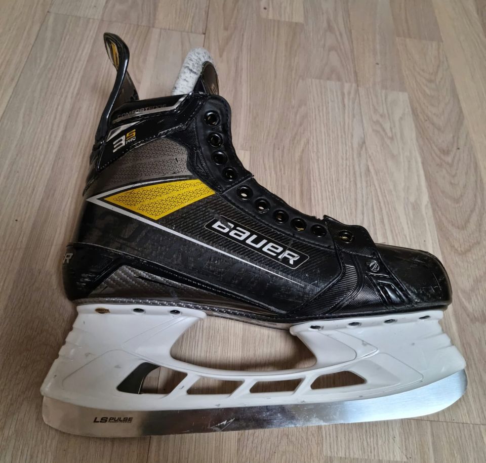 Bauer Supreme 3S Pro Eishockey Schlittschuhe Gr. 9 Fit 2 EU 44,5 in Hamburg