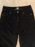 Cordhose Stretch Gr. 24 schwarz neu Cord Chino Jeans Hose Düsseldorf - Pempelfort Vorschau