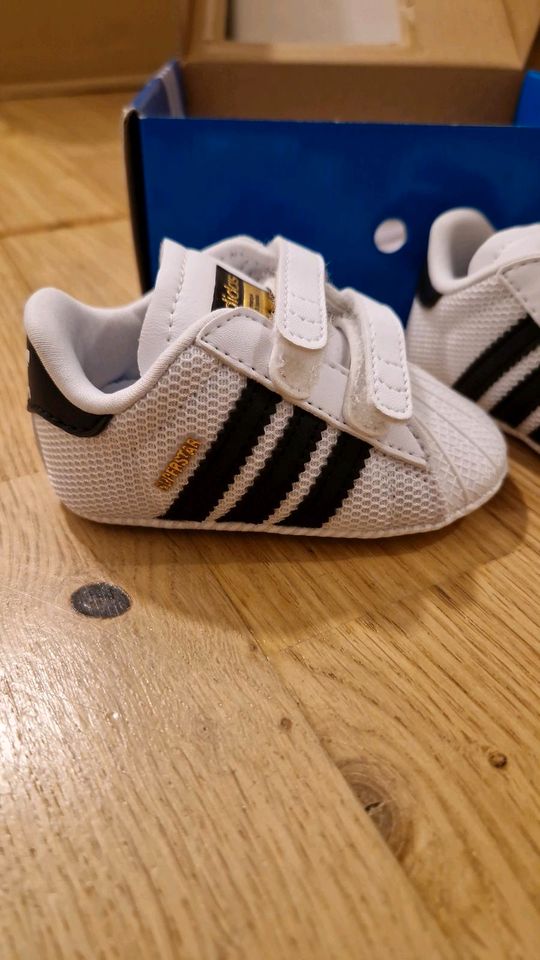 Adidas baby in Frankfurt am Main