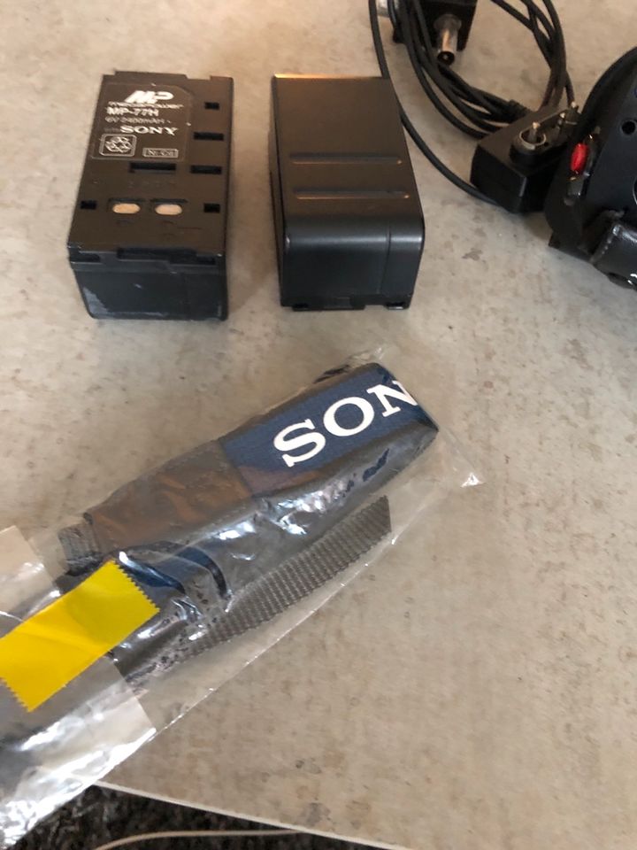 Super 8Kamera von Sony ccd-fx300e in Bielefeld