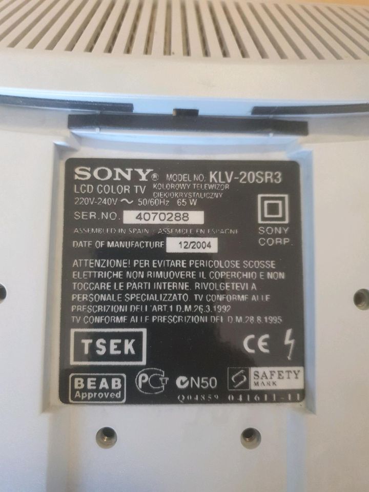 TV Sony Wega KLV-20SR3 mit Fernbedienung in Centrum