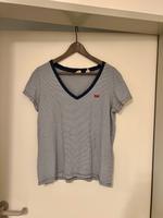Levi’s Tshirt Damen Größe M Nordrhein-Westfalen - Pulheim Vorschau