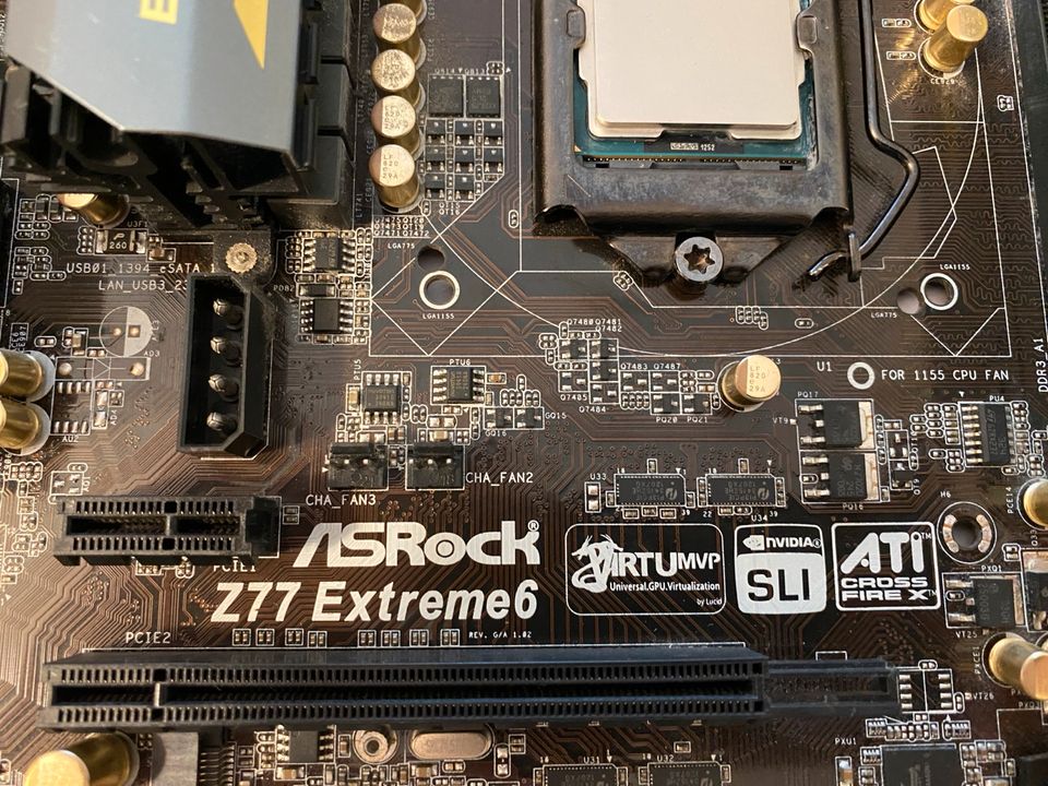 Mainbord Asrock Extrem mit Prozessor und RAM in Bad Arolsen