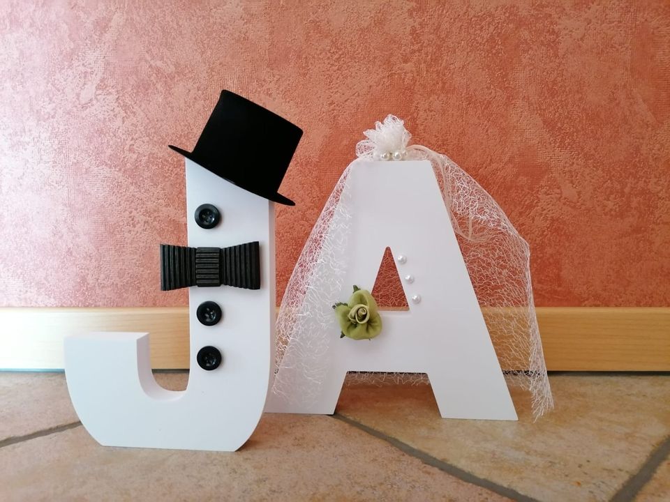 Hochzeitsdeko Buchstaben JA Hochzeit (15 cm Höhe) in Wingst