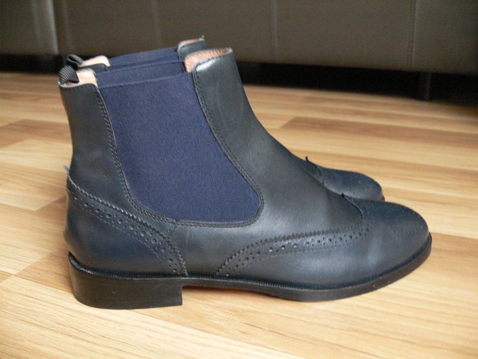 GALLUCCI Stiefeletten Chelsea Boots Budapester Gr. 38, Blau,NEUw. in  Nordrhein-Westfalen - Velbert | eBay Kleinanzeigen ist jetzt Kleinanzeigen