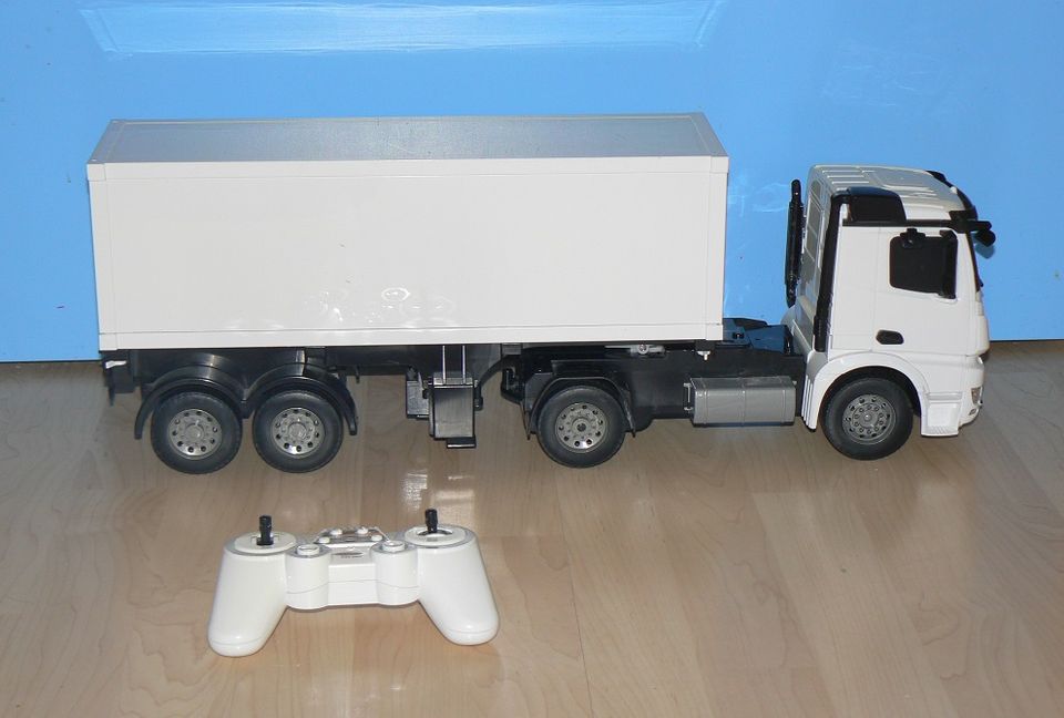 Jamara RC Mercedes Container 1:20 LKW Ferngesteuertes truck in Köln