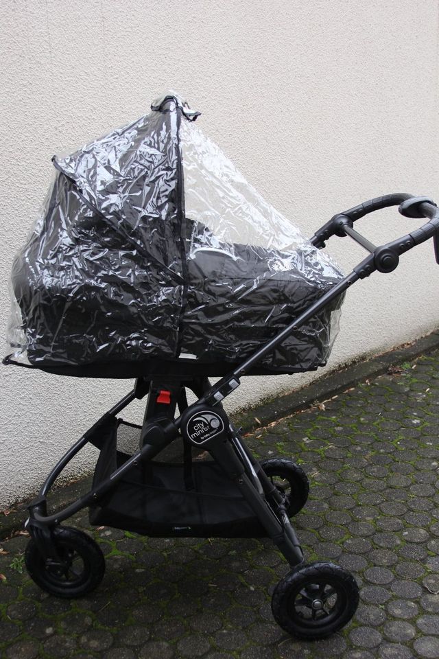 Kinderwagen Babyjogger Mini GT 2 in 1 Babyschale u viel Zubehör in Heidelberg
