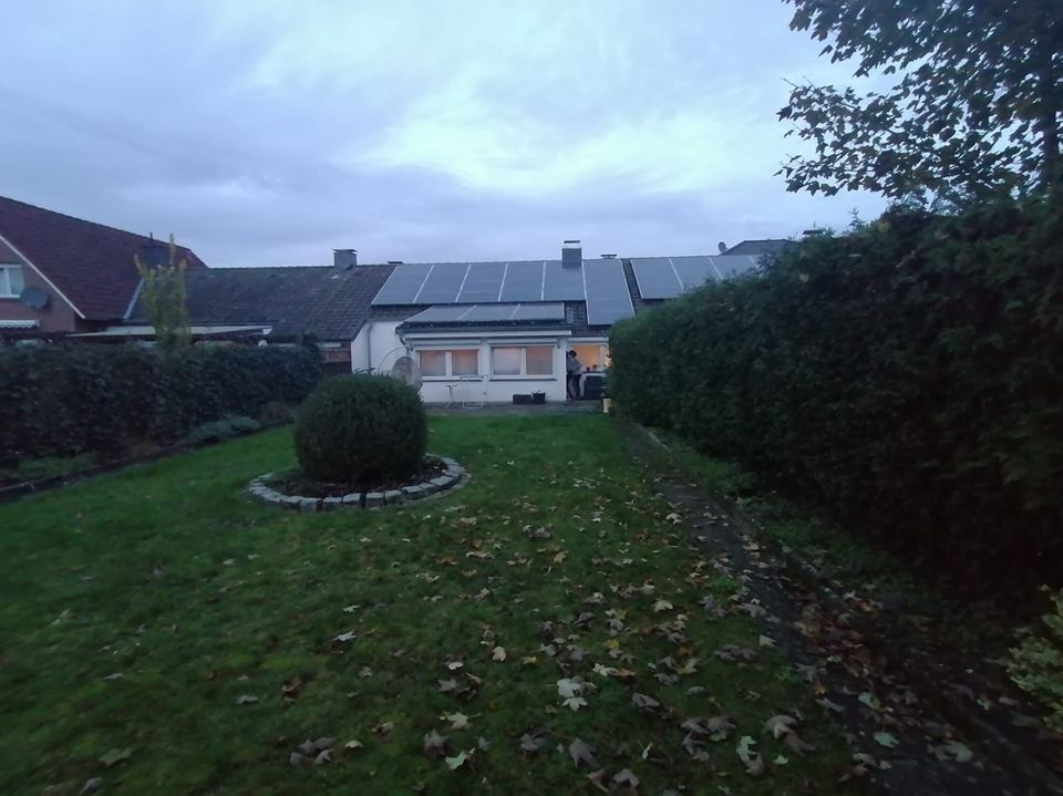 Einfamilienhaus (RMH) mit einer 8,7 KwH PV-Anlage in Cloppenburg