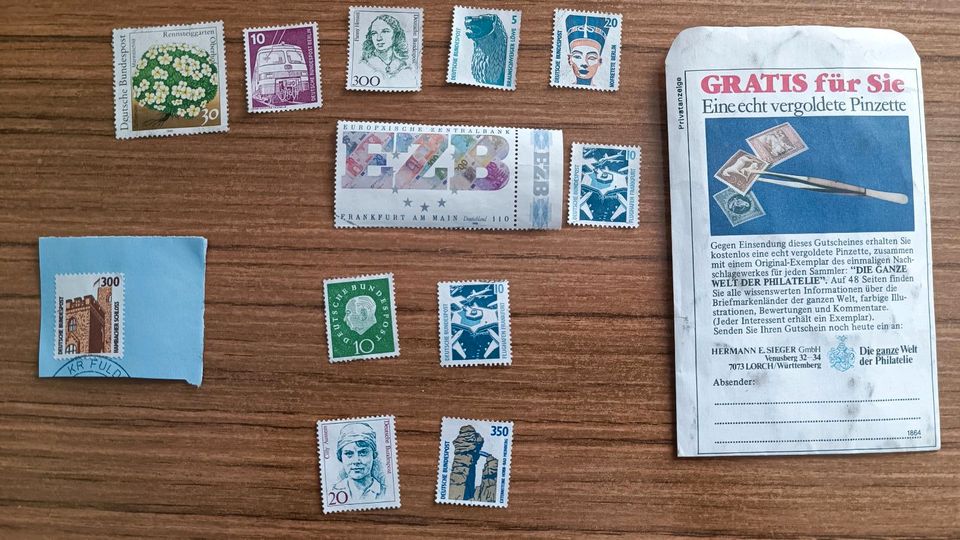 Kleine Briefmarkensammlung in Baunatal