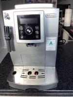 Kaffeevollautomat DeLonghi Ecam 23.420 SB, guter Zustand Stuttgart - Stammheim Vorschau