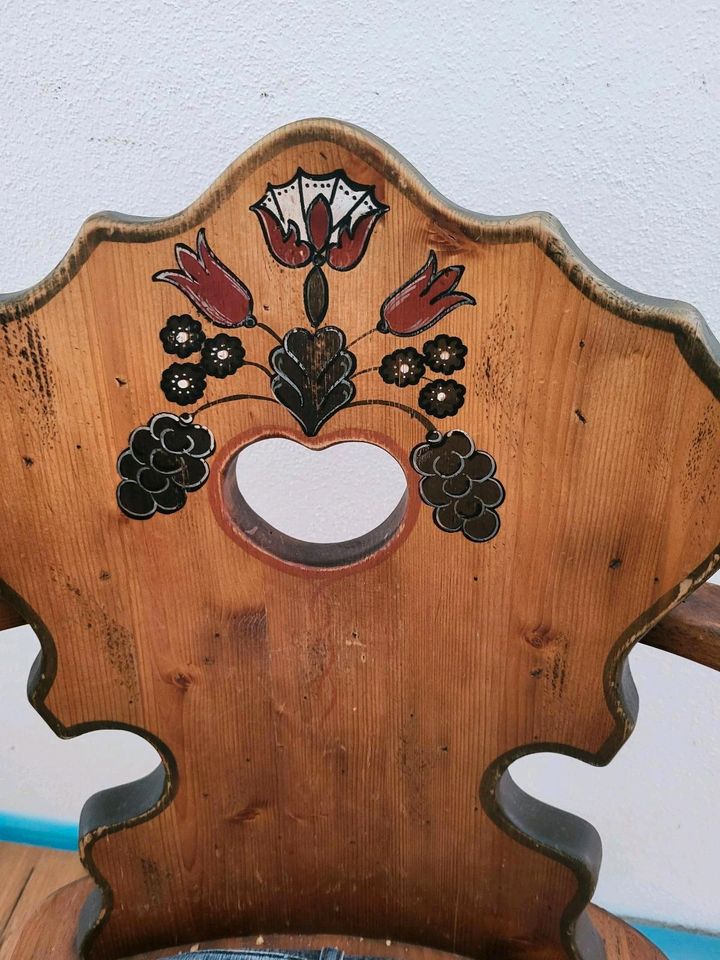 6 Stühle, Voglauer Anno 1800, Bauernstuhl, Bauernmalerei in Bayern