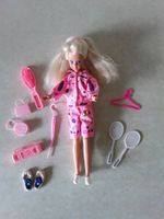 Barbie mit Accessoires von 1987 Thüringen - Wutha-Farnroda Vorschau