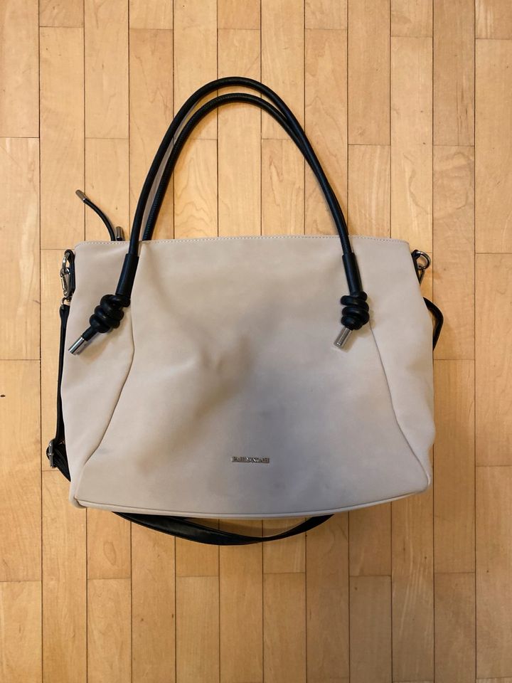 beige-schwarze Handtasche in Langensendelbach