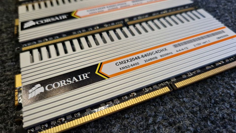 Corsair Dominator CM2X 8gb 4x2Gb ddr2 Retro Arbeitsspeicher Ram in Schöneiche bei Berlin