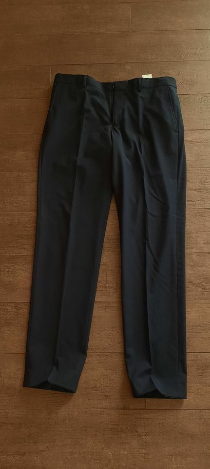 s.Oliver Black Label, Herren-Anzug, Gr. 94 Sakko und Gr. 50 Hose in Dresden