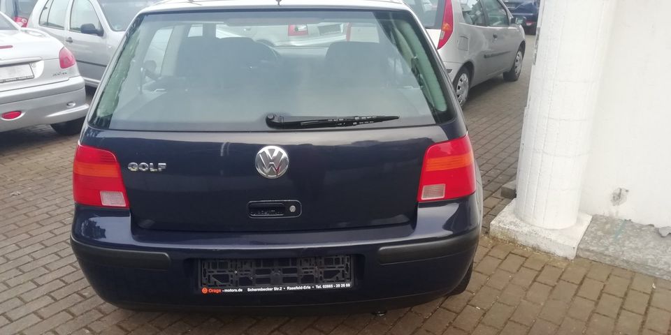 Golf 4 1,4 16V 3 Türen in Raesfeld