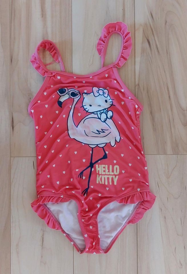 süßer Hello Kitty Badeanzug Gr. 110-116,  pink, Katze u. Flamingo in Dortmund