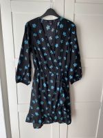 New Look Kleid Gr. 36 blau schwarz New Look Tall Wrapdress Gr. S Hamburg - Wandsbek Vorschau