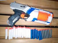 NERF N-Strike Elite Strongarm Spielzeugblaster + Darts Zubehör Friedrichshain-Kreuzberg - Friedrichshain Vorschau