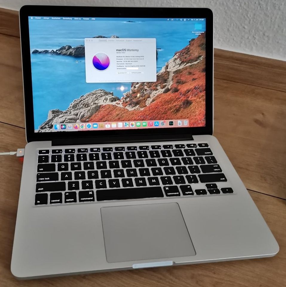 MacBook Pro (Retina 13 Zoll, Anfang 2015) in Melle