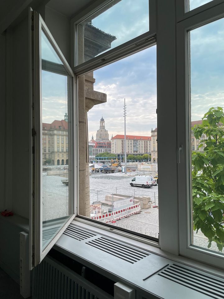 Blick auf den Altmarkt - Fläche mit Potential in Dresden