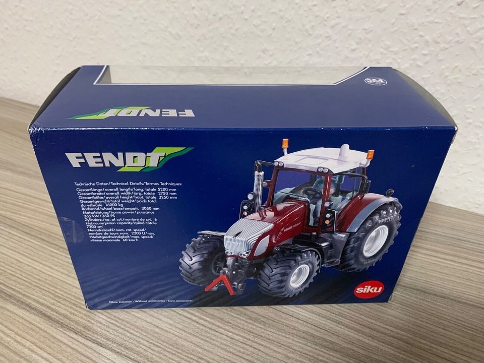 Siku Farmer 1:32, X991 000 286 000, Fendt 936 Vario  Limited Edit in Breckerfeld