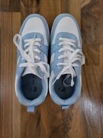 Turnschuhe / Freizeitschuhe Sachsen - Pegau Vorschau