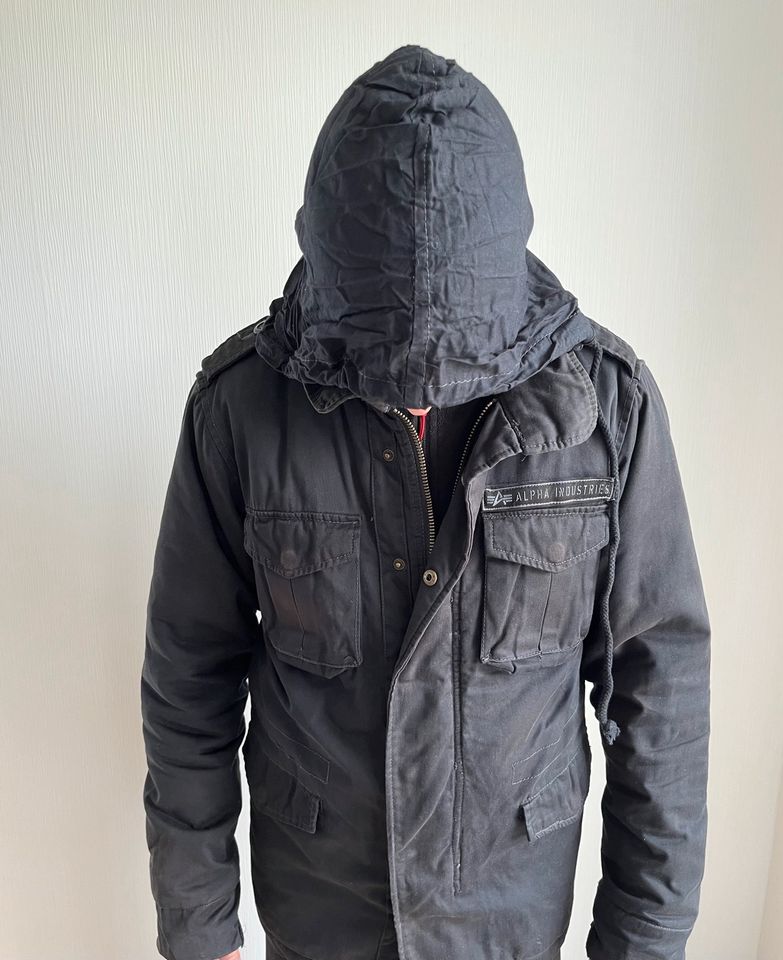 Alpha Industries Jacke S klein small neuwertig schwarz in Worms