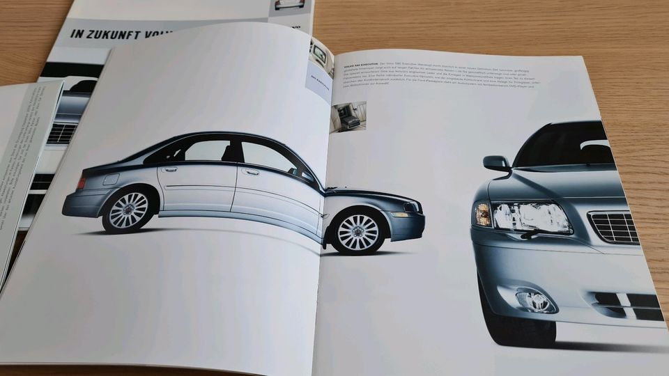 VOLVO S80 + Volvo Range Broschüre / Katalog / Prospekt 2003 in Pattensen