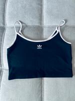 Adidas top Berlin - Lichtenberg Vorschau