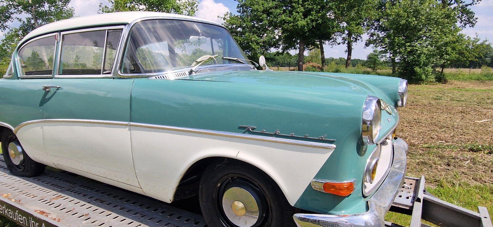Abbildung des Autos Opel Olympia Rekord -P