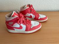 Nike Air Jordan 1 mid - Damen/Women Gr. 36,5 - neuwertig Nordrhein-Westfalen - Düren Vorschau