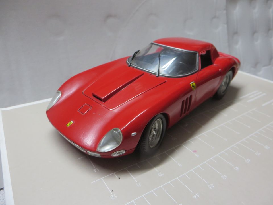 JOUEF EDITION 1:18 Modell ...Ferrari 250 GTO...15 € in Essen