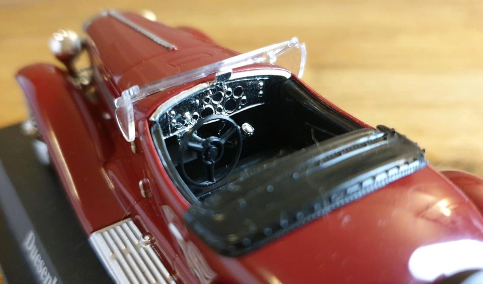 Duesenberg J. Spider, Sammlermodell 1:43 in Bremen