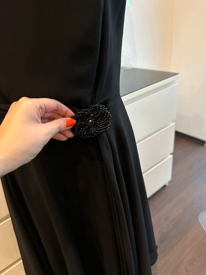 Kleid elegant schwarz in Ingolstadt