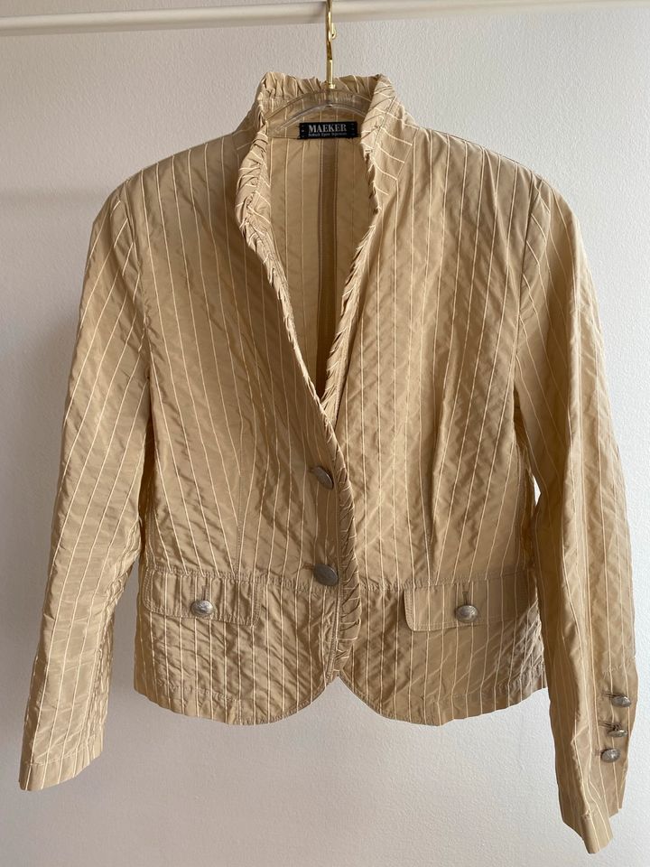 Blazer Jacke beige Gr. 40/42 Business in München