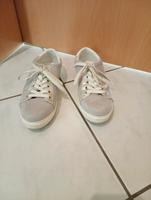 ❤️ Turnschuhe Esmara 37 Schnürschuhe Sneaker Schnäppchen ❤️ Bayern - Strahlungen Vorschau