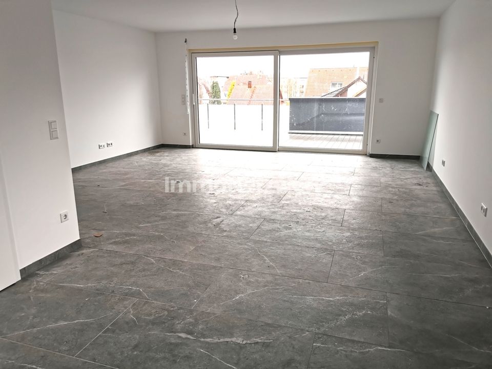 Neubau Penthouse Wohnung mit Dachloggia und Aufzug in Hamm