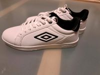 Turnschuh von Umbro* NEU* 38 Baden-Württemberg - Haßmersheim Vorschau